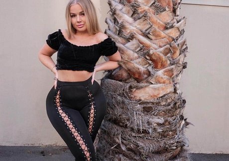 Emmahaggstrom estrella porno sexy galerías