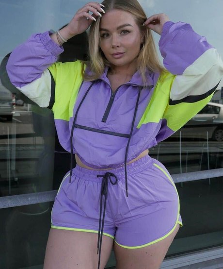 Emmahaggstrom star du porno exclusive photos