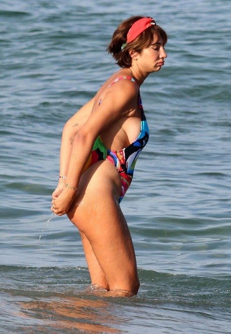 Jackie Cruz estrella porno en alta definición galería