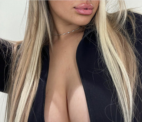 Del culo a la boca onlyfans arriba hd imágenes