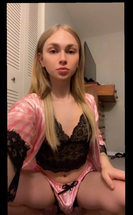 Fragilesnowflakexo adult star galleries