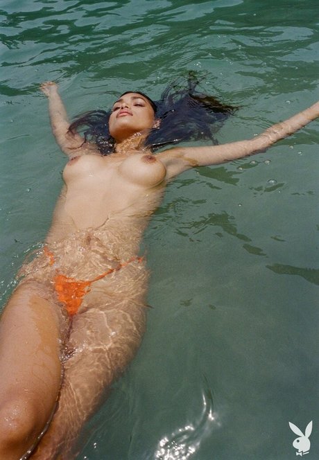 Geena Rocero star du porno sexy images