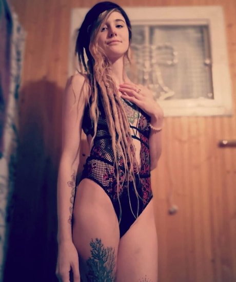 Bambiicandy pornstar adult photo