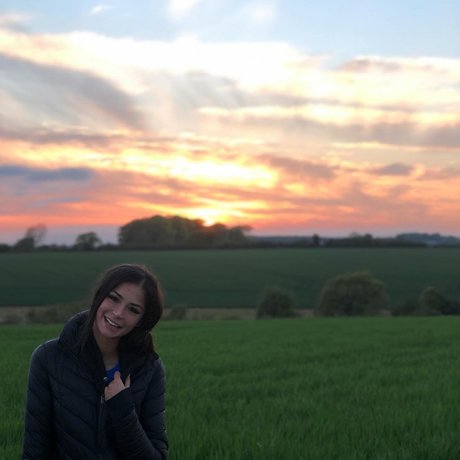 Sandra Dziwiszek desnudos de estrellas fotos