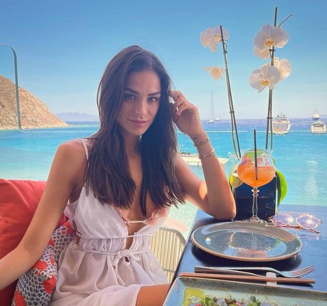 Sandra Dziwiszek actriz perfecta galería