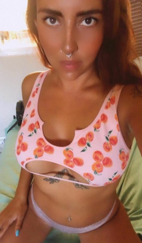 Brennus Gux star sex pic