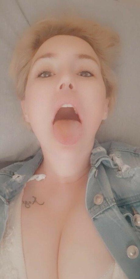 TheRealKaiidira estrella xxx galerías