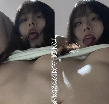 Hagikomomo model nude pics
