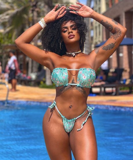 Lais Oliveira estrella porno gratis imágenes