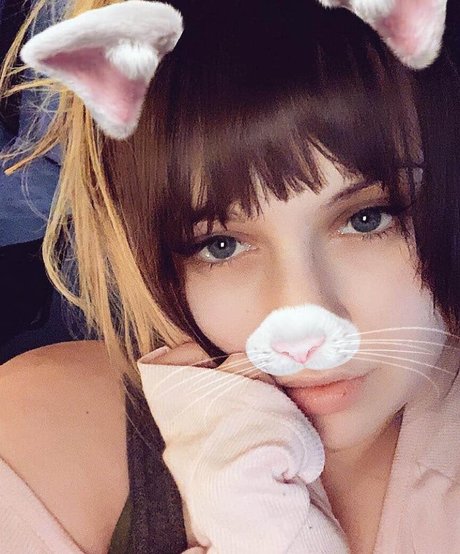 eileenexy actriz atractiva recopilación