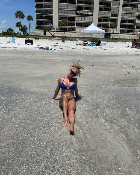 Mel With The Dreads jolie star du porno des photos