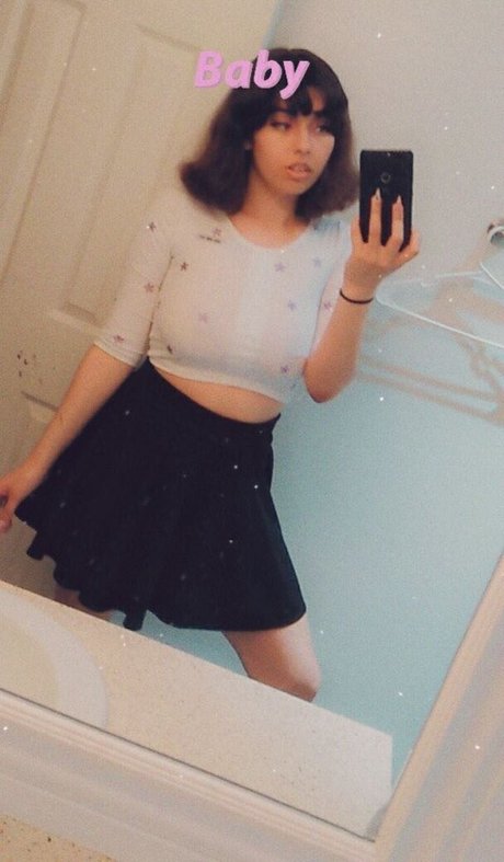 Any Baby Mooshi bonita actriz fotos