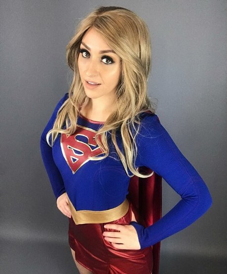 Arty Fakes sexo estrella imagen