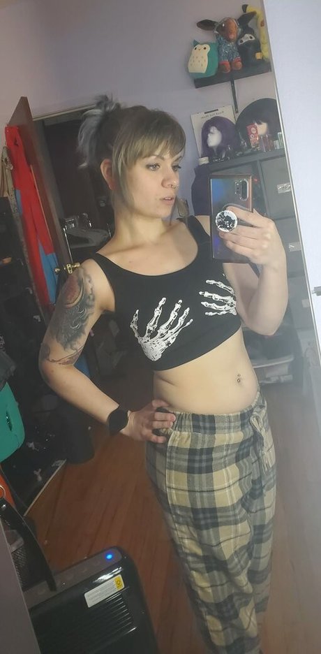 Ari cak3s pornstar exclusive photo