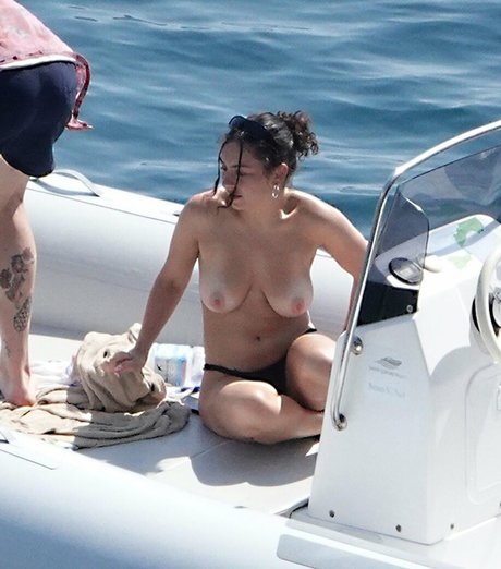 Charlie XCX porn star photo