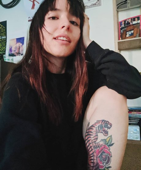 long onlyfans art nude photos