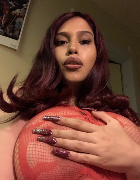 LaMoneyDiosa model exclusive galleries