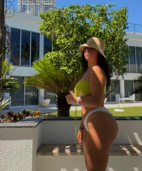 Stormiray estrella porno caliente fotos