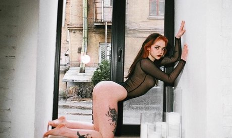 Bony Vulfert star pornographic photo
