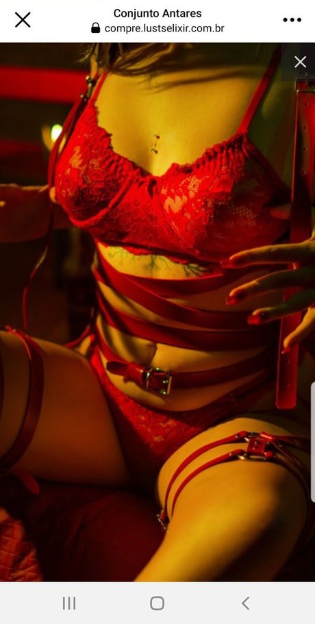 Suzana Fonseca estrella porno de arte archivo