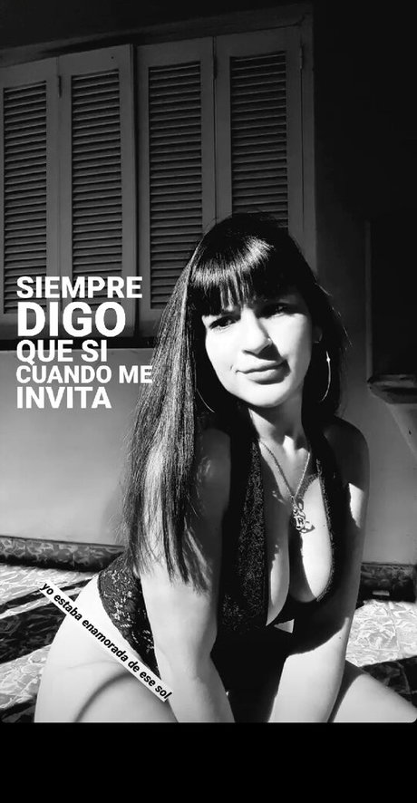 paradisi02 estrella desnuda imágenes