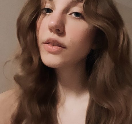 breadwitchery model sex pic