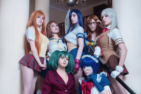 Cherryl Kitsune star du porno en haute qualité galerie