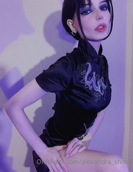 alexandra shock model perfect photos