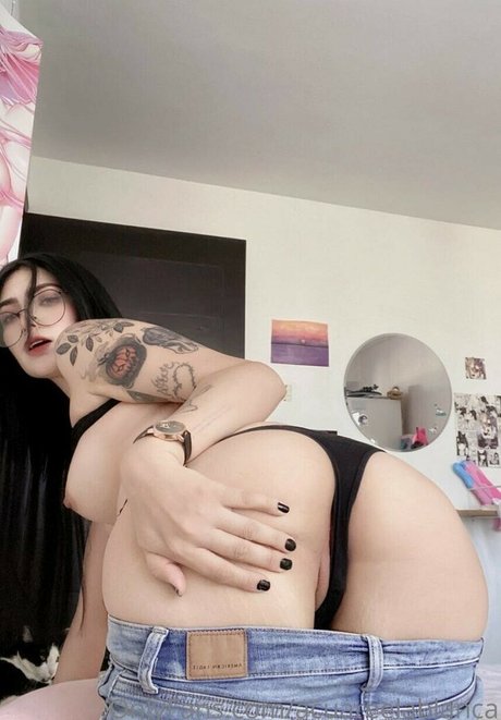 acuareelablanca estrella desnuda imágenes