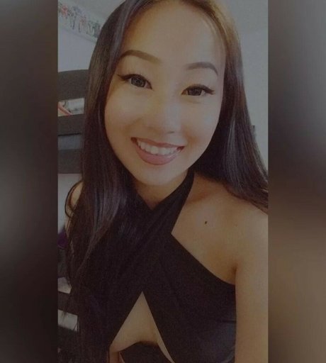 Omgwtfpaa naked pornstar photo