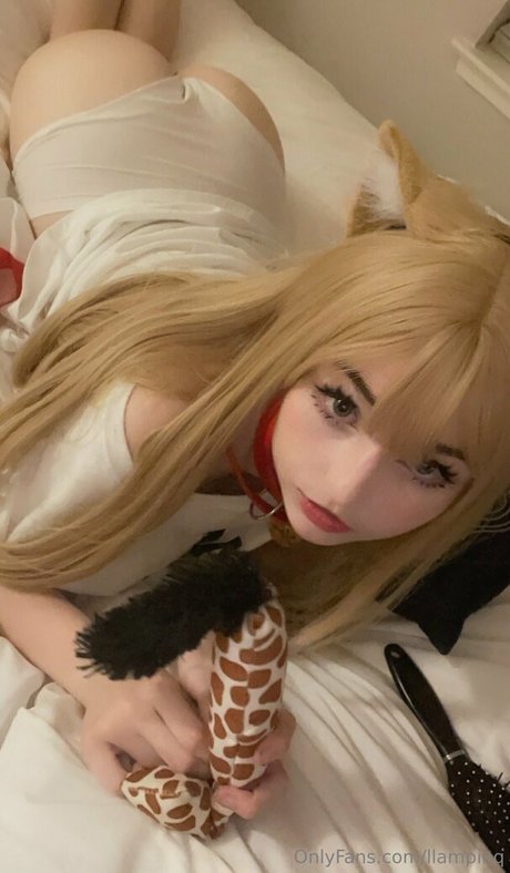 llampinq modèle chaud image