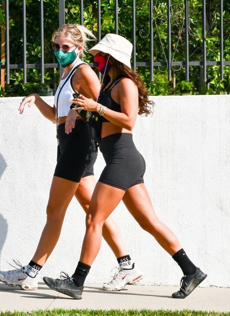 Vanessa Hudgens modelo hermosa imágenes