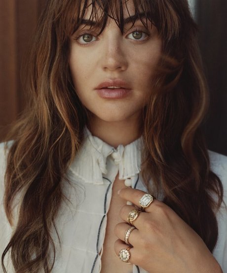 Lucy Hale star xxx pictures