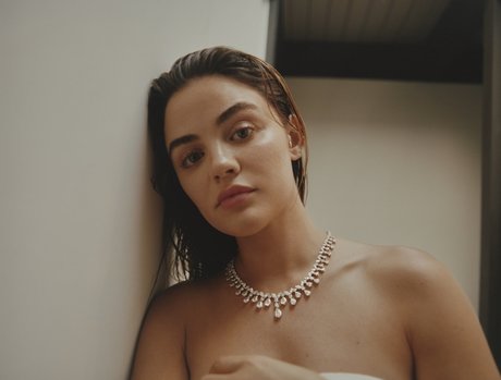 Lucy Hale nude model images