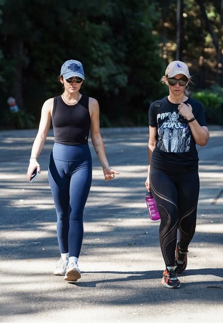 Lucy Hale star nice photos