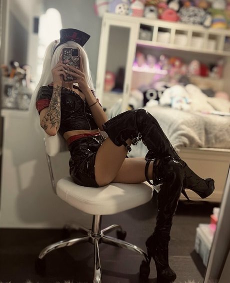 Kylee Carter sexy pornstar photo