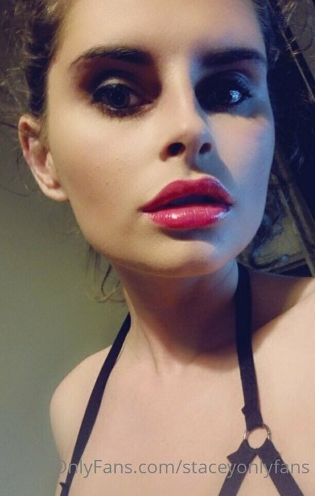 staceyonlyfans modelo sexy galería