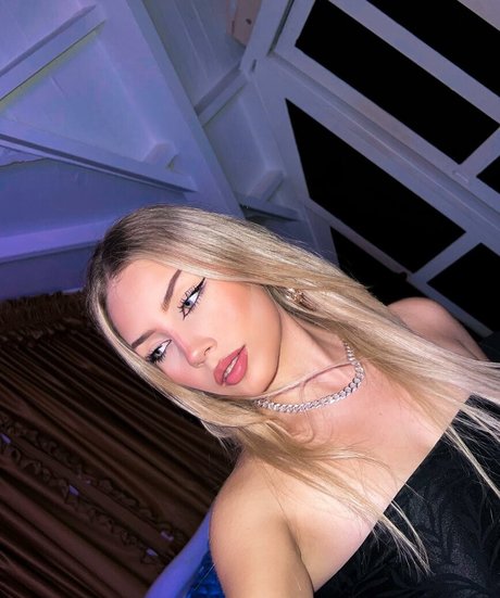 trivitv modelo mejor recopilación