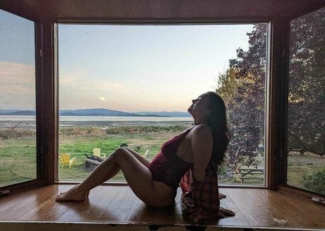 littlemisszoe modelo atractivo fotos