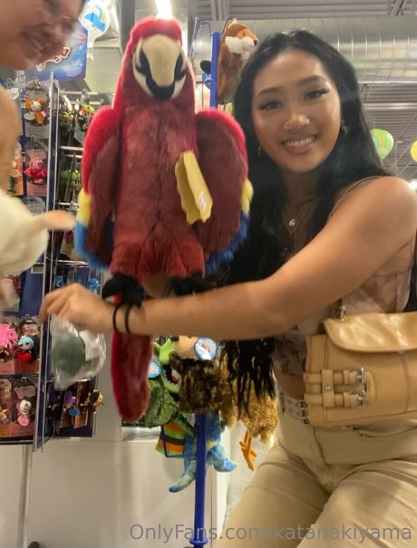 Katana Kiyama_ belle actrice img