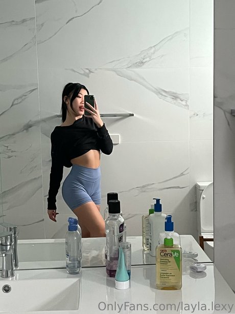 Layla Lexy actriz erótica galerías