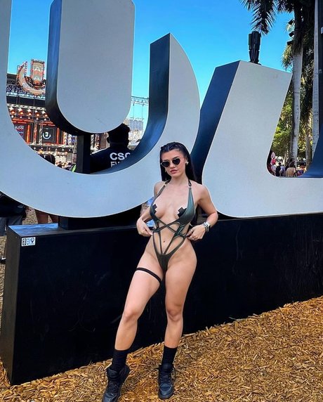 Eceozbudak best pornstar img