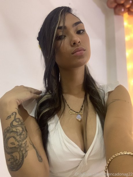 Karen Cardona Garces xxx estrella porno imagen