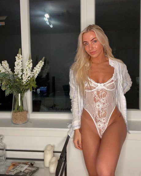 Vanessa Johansen actriz xxx archivo