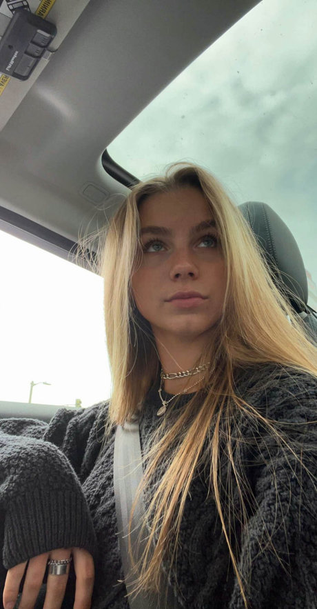 gros chatte noire onlyfans pornographique parfait collection