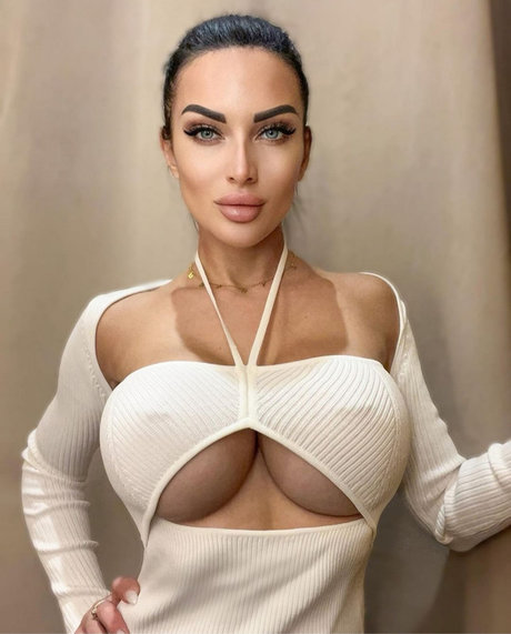Evgeniya Donetsk naked actress image