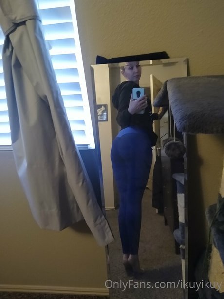 Ikuy Cosplayer estrella de alta calidad archivo