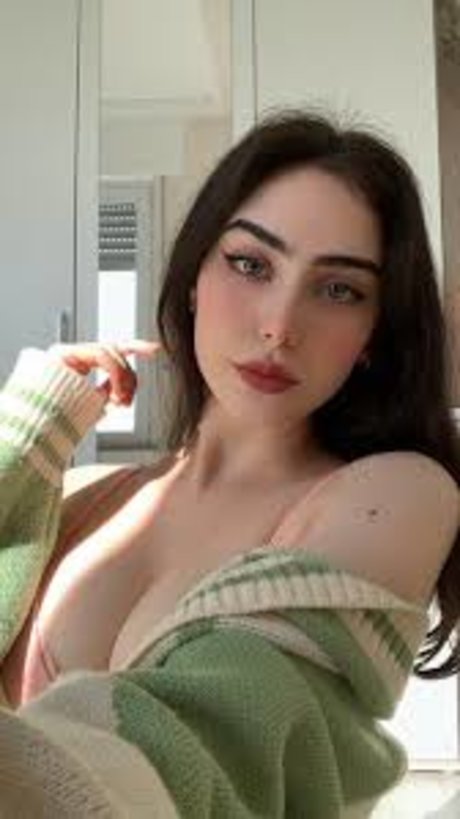 Mersweb desnudos estrella galerías