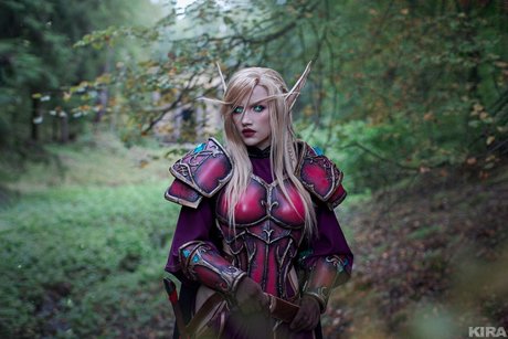 Narga Aoki joli modèle galeries