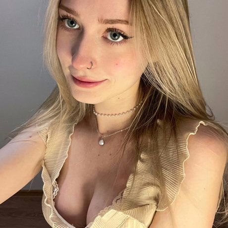 Pumpur mur actriz libre foto